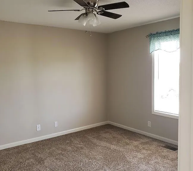 117 Waterford Dr — Photo 21