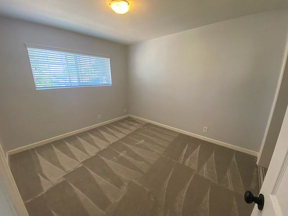 5th image of 4011 W Verdugo Ave #2