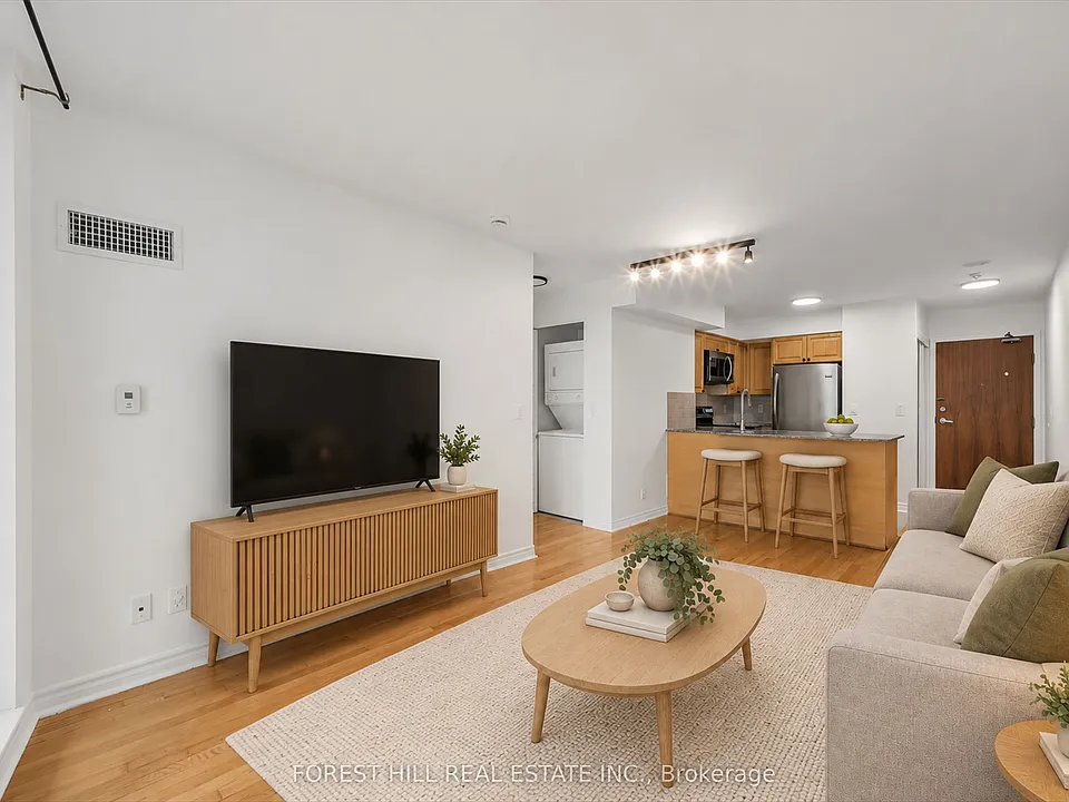 33 Elm Dr W #705