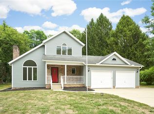 711 Wesleyan Ave, Barberton, OH 44203
