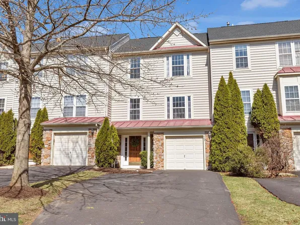 403 Devon Ct, North Wales, PA 19454