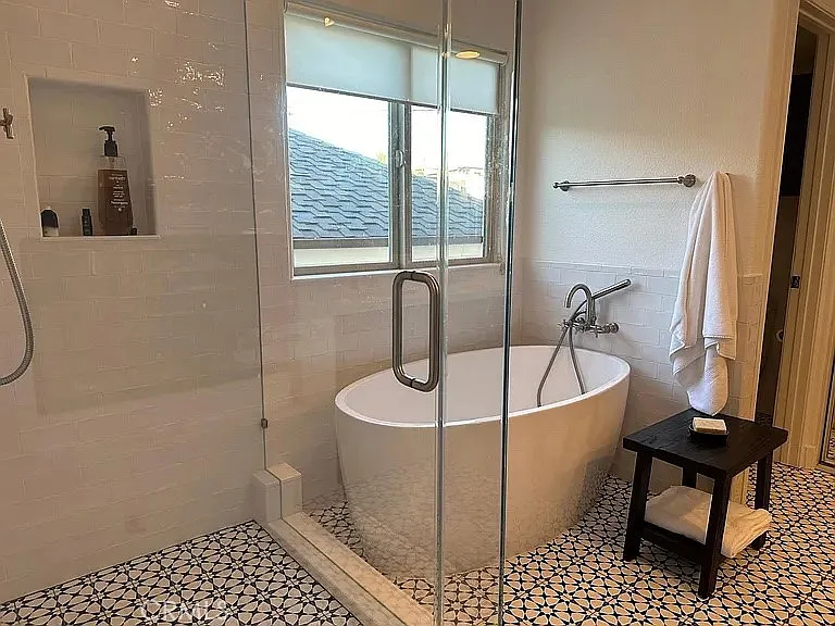 610 Orchid Ave #1/2 — Photo 9