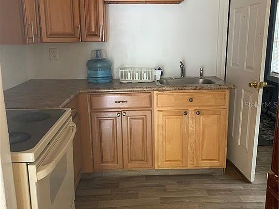4th image of 8307 N 18th St
