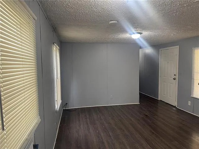 30111 Lemm Ln — Photo 5