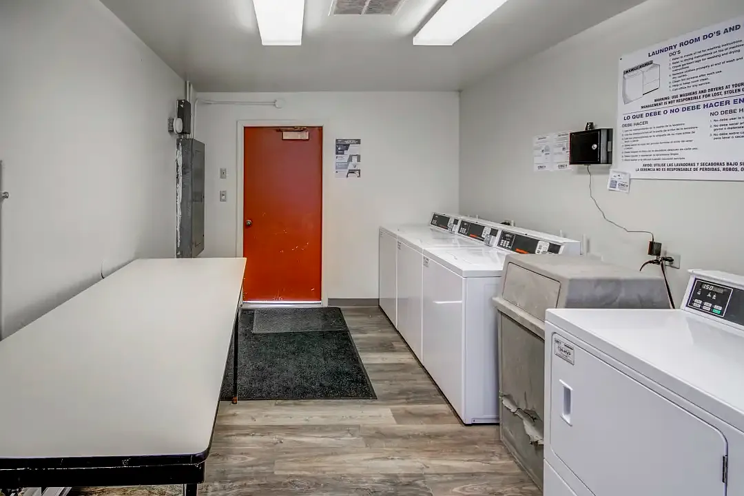 Walden Oaks — Photo 1