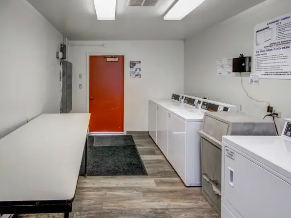 Walden Oaks, 1155 Walden Oaks Dr #1B-1Ba-602Sqft, Woodstock, IL 60098