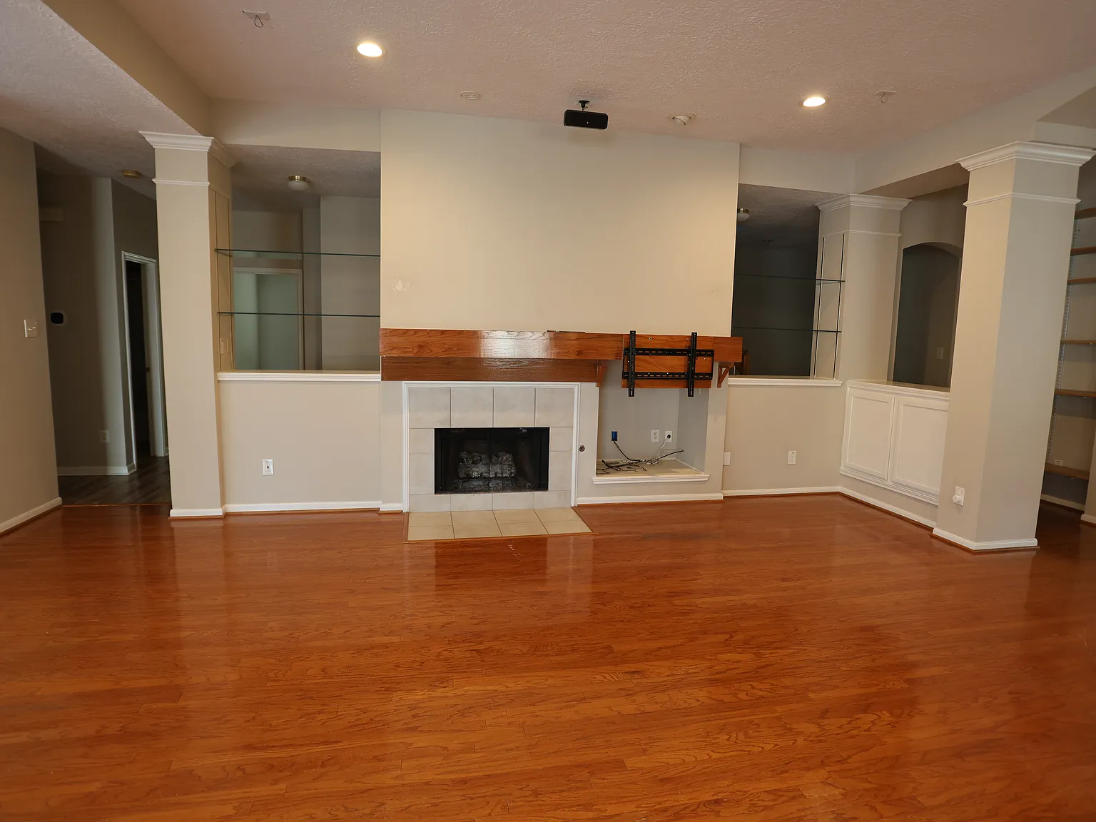4 bed, 3479 sqft, $2,800 — Photo 3