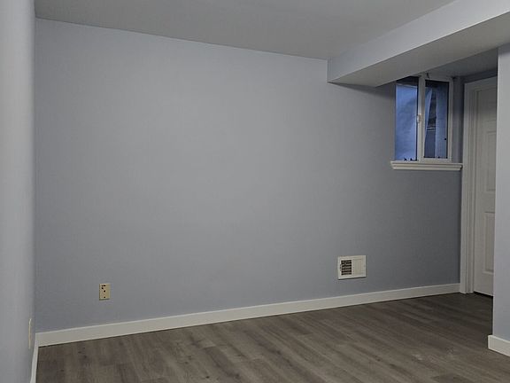 2nd image of 3926 S Juneau St #2
