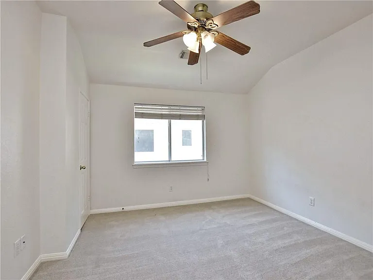 1817 Chasewood Dr — Photo 32