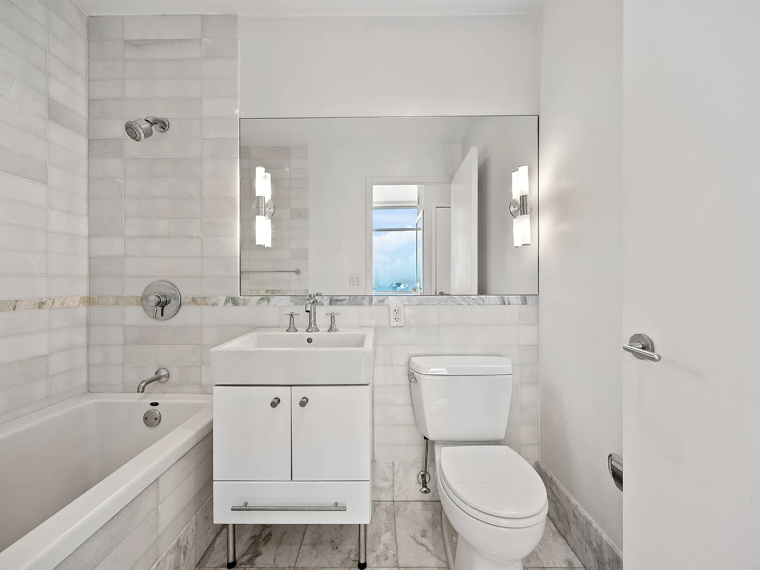 635 West 42nd Street — Photo 4