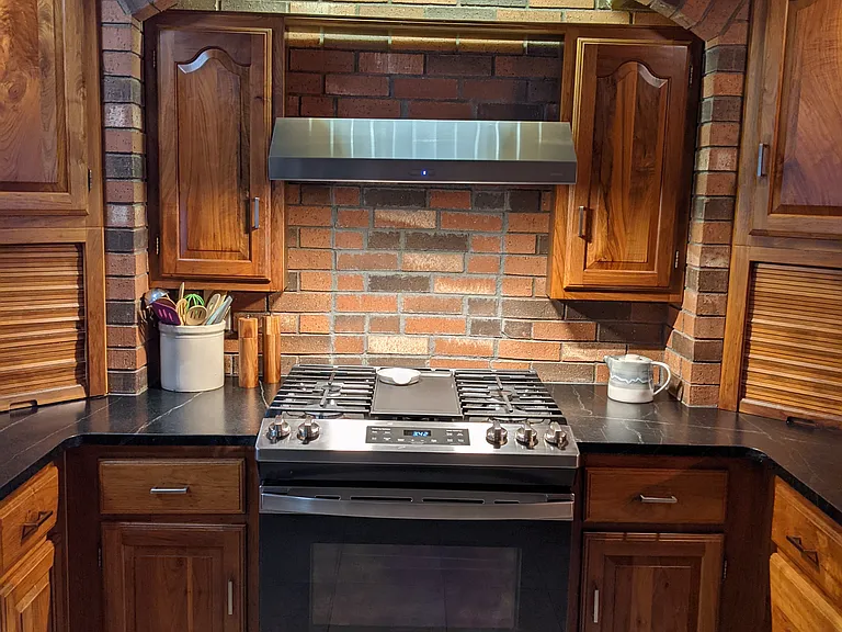 10961 Cedar Hedge Trl — Photo 17