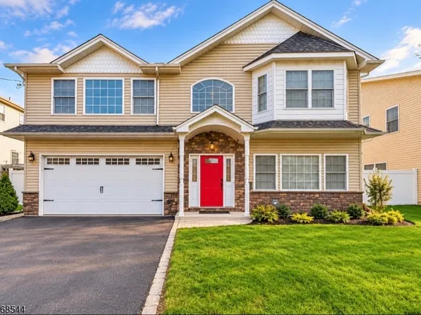 911 Worth Ave, Linden City, NJ 07036