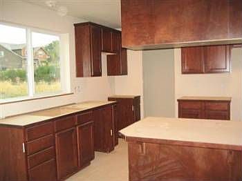 2nd image of 295 E Fulton Way