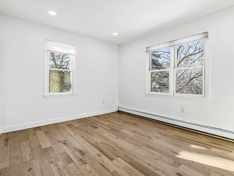 183 Gardner St — Photo 39