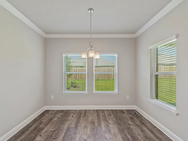 791 Cornelia St — Photo 46