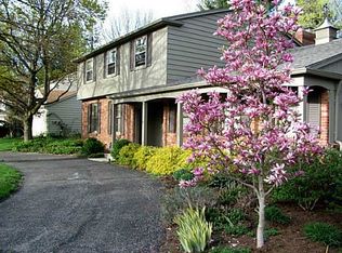 4940 Turnbridge Rd, Toledo, OH 43623