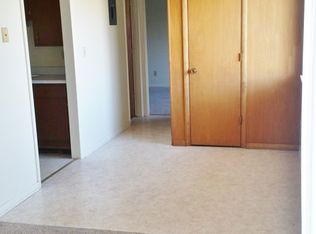 914 Garden Way APT 8, Manhattan, KS 66502