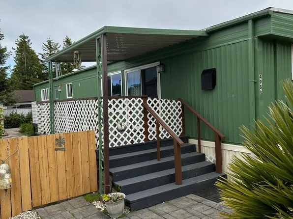 4986 Monterey Dr #18, Arcata, CA 95521