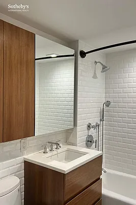 Rented by Sotheby's International Realty | media 30