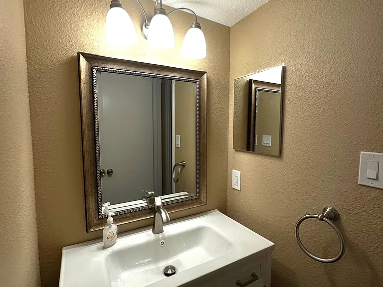 2314 Bamboo Dr #I105 — Photo 8