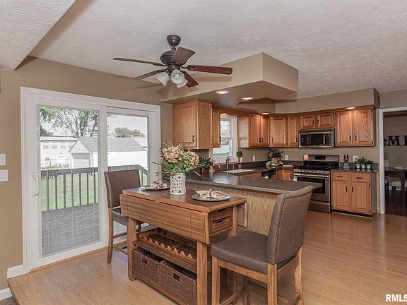 5th image of 4309 27th Avenue Ct