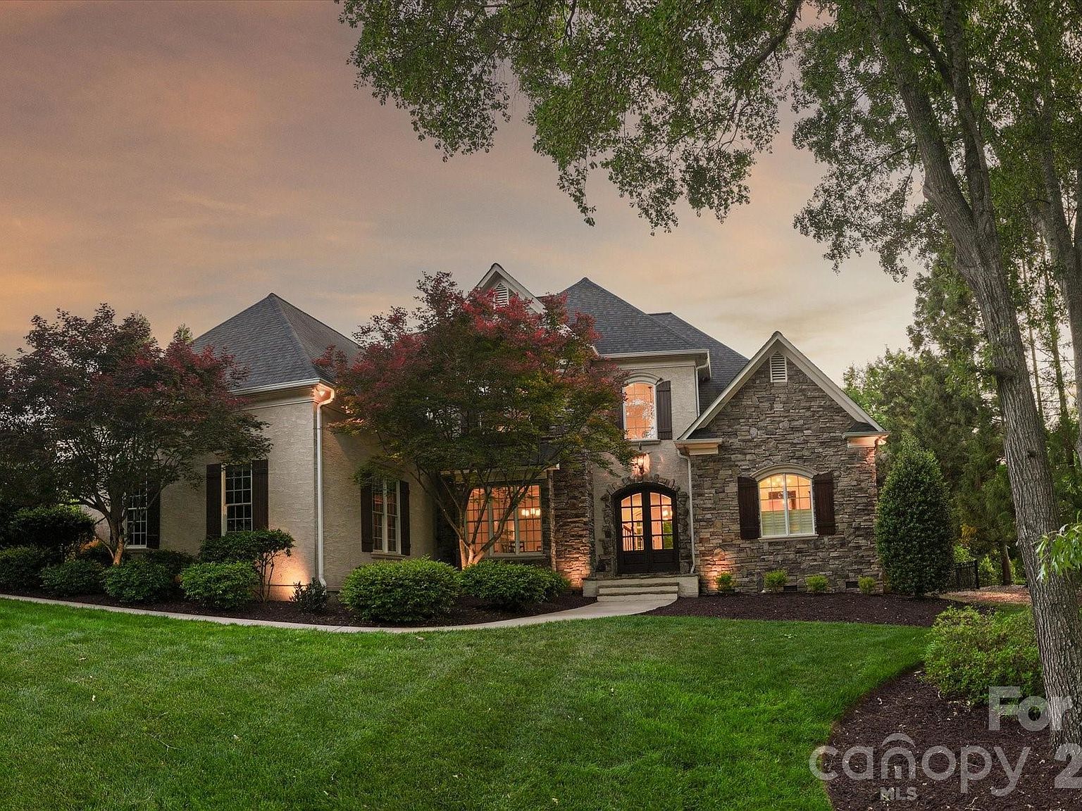 3008 Saint Andrews Ct