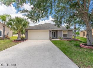 377 Wishing Well Cir SW, Palm Bay, FL 32908