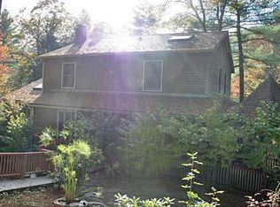 412 Long Plain Rd, Leverett, MA 01054