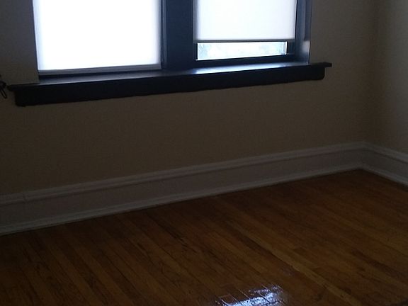3rd image of 7956 S Drexel Ave #3