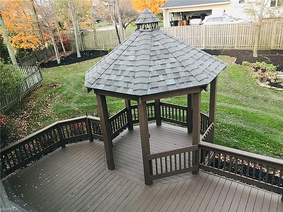 3rd image of 7584 Andover Ln