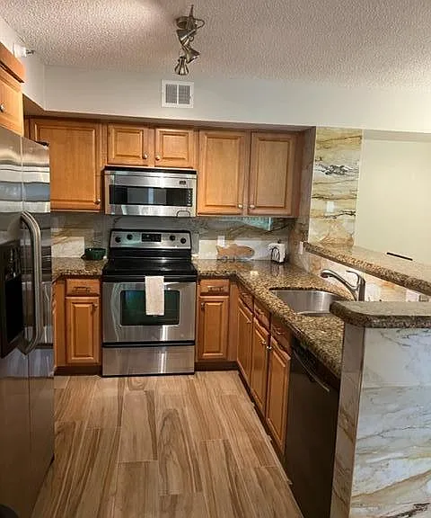 160 Yacht Club Way #206 — Photo 10