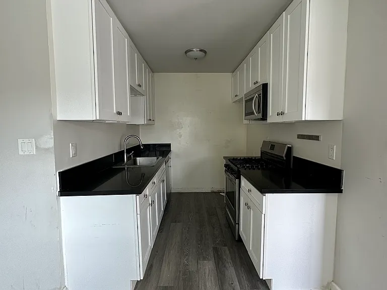 4521 Colfax Ave #212 — Photo 3