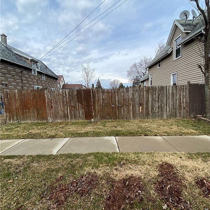 1st image of 44 Race St #13
