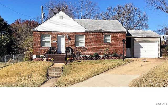 1st image of 157 Lemay Gardens Ct