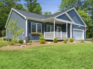 90 Falcon Ridge Rd, Milford, NH 03055