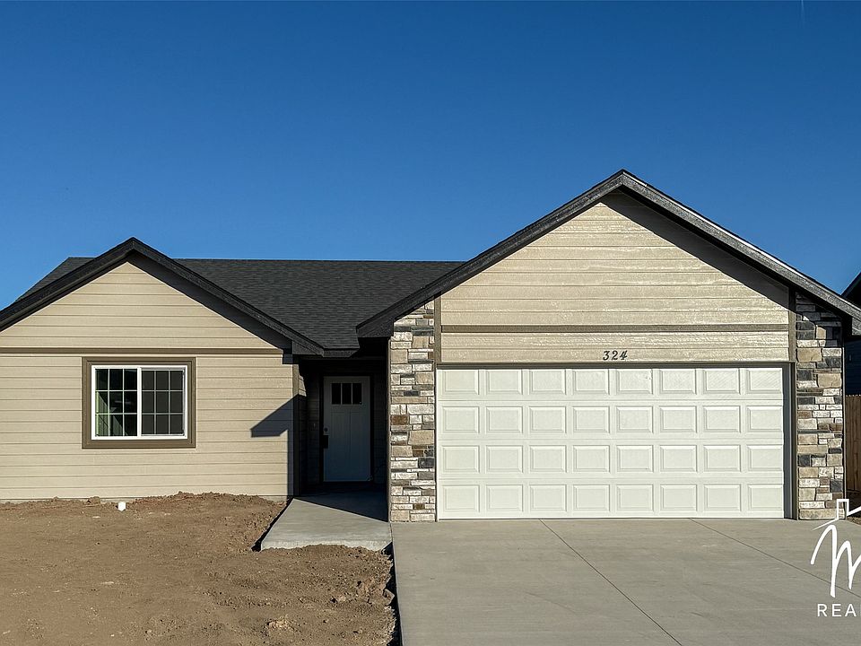 1st image of 324 Rowland Cir
