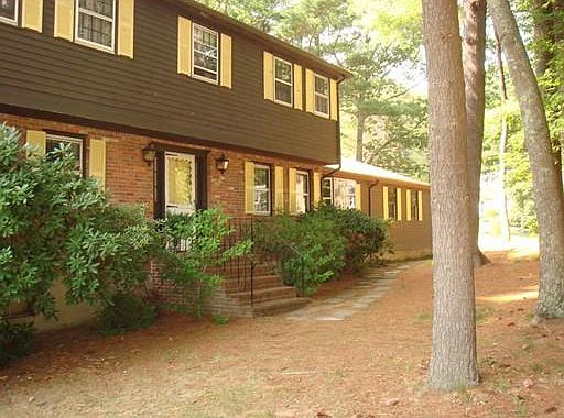 1st image of 8 Nauset St