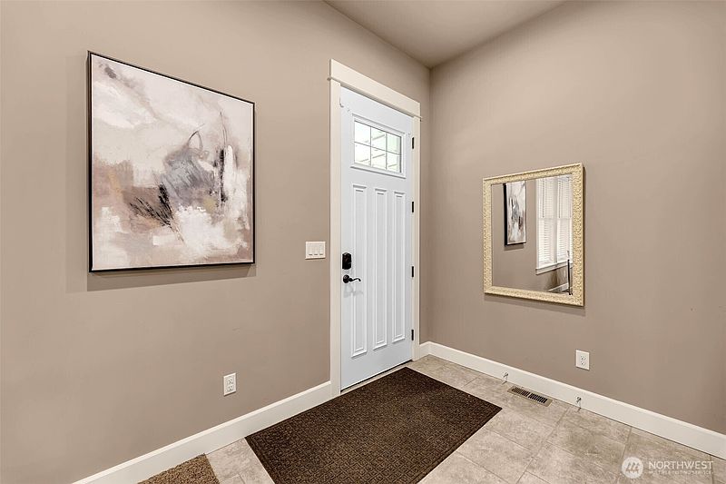 3rd image of 4029 NW 77th Avenue