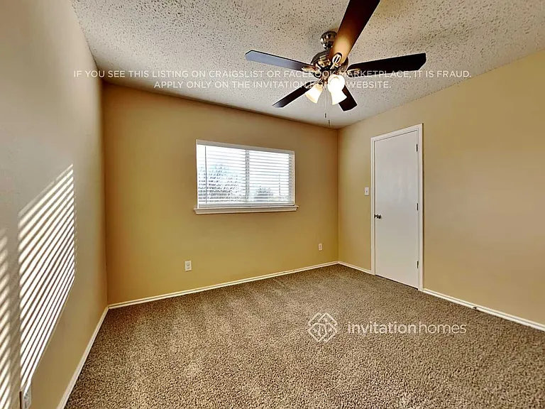 2100 Collington Dr — Photo 15
