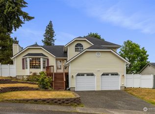 10100 Ashley Cir NW, Silverdale, WA