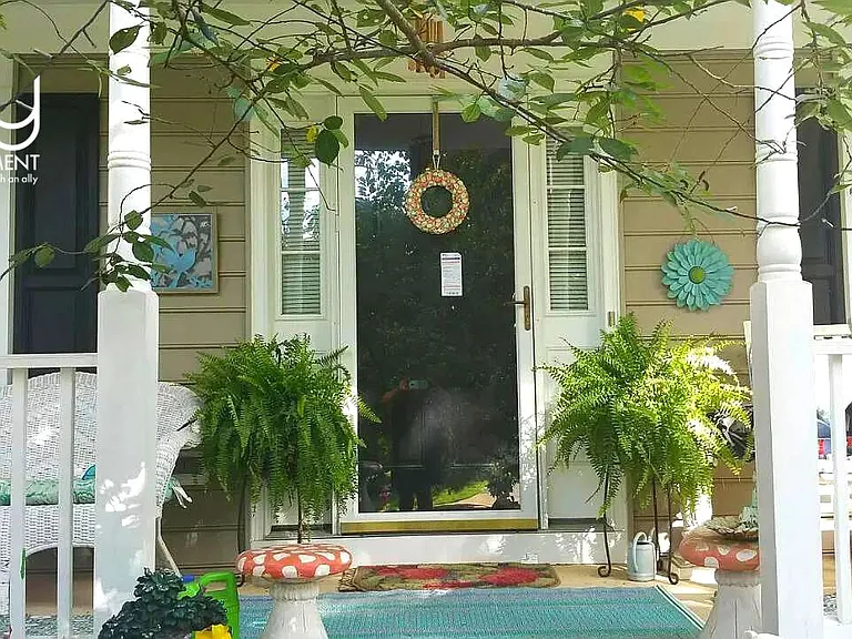 1236 Raintree Dr — Photo 3