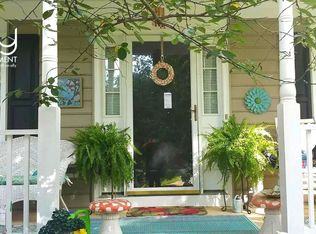 1236 Raintree Dr, Charlottesville, VA 22901