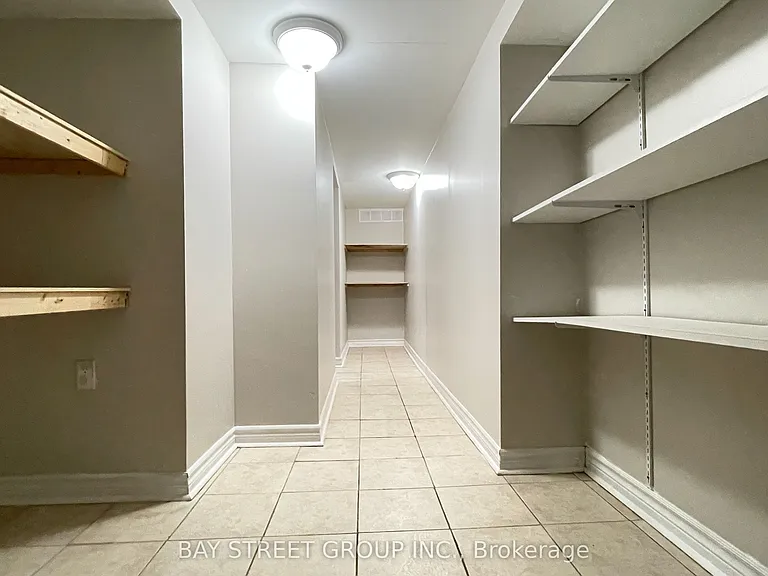 491 Mavrinac Blvd — Photo 12
