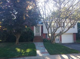 4 Driftwood Rd, Jamaica Plain, MA 02130