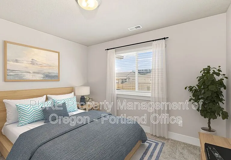 582 NE Alderwood Dr — Photo 8