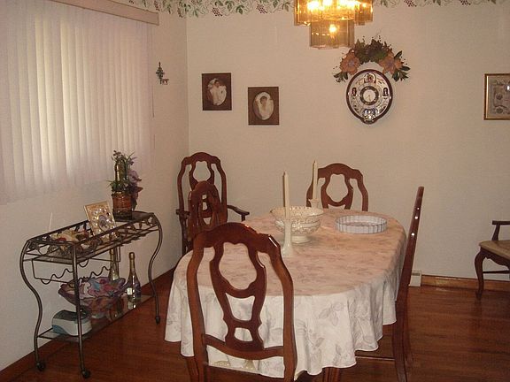This ranch even boasts a Formal Dining Room complete w/ hardwood floors