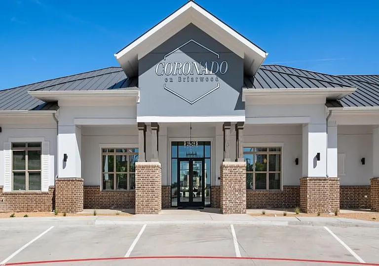 Coronado on Briarwood — Photo 45