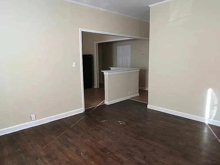 8600 Moores Chapel Rd — Photo 6