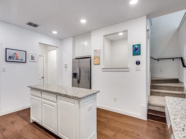 1520 Navasota Trl — Photo 12
