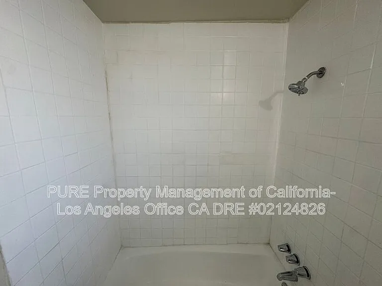 14601 Osage Ave #B — Photo 7